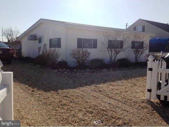 35 Mary Alice Road Manahawkin, NJ 08050 - Photo 3 of 6 Gallery Image 3