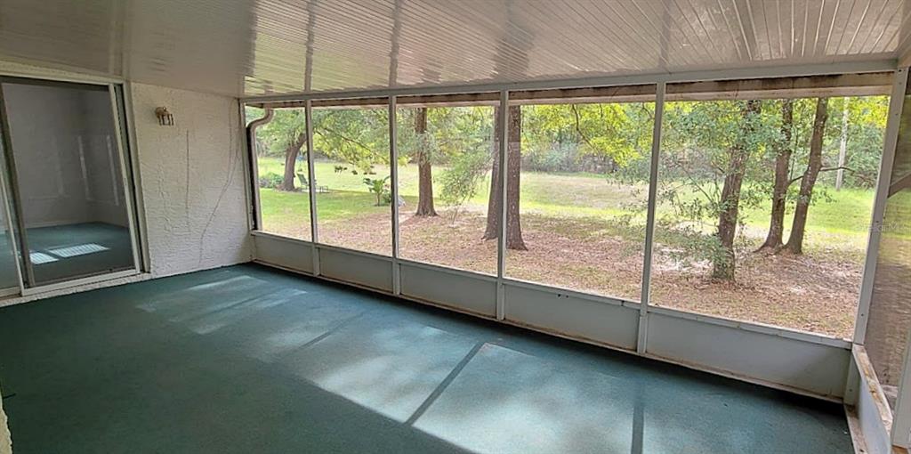 19156 Southwest 101st Street Dunnellon, FL 34432 - Photo 23 of 28