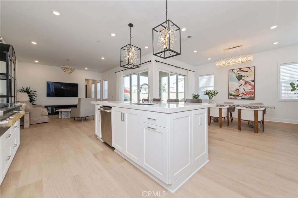 127 Merit Irvine, CA 92618 - Photo 12 of 48