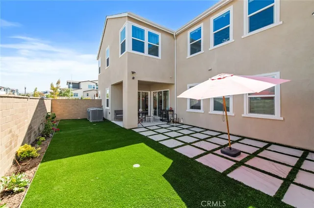 $6,800 | 127 Merit, Irvine, CA 92618