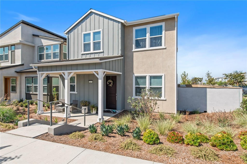 127 Merit Irvine, CA 92618 - Photo 3 of 48