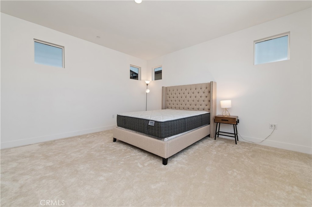 127 Merit Irvine, CA 92618 - Photo 34 of 48