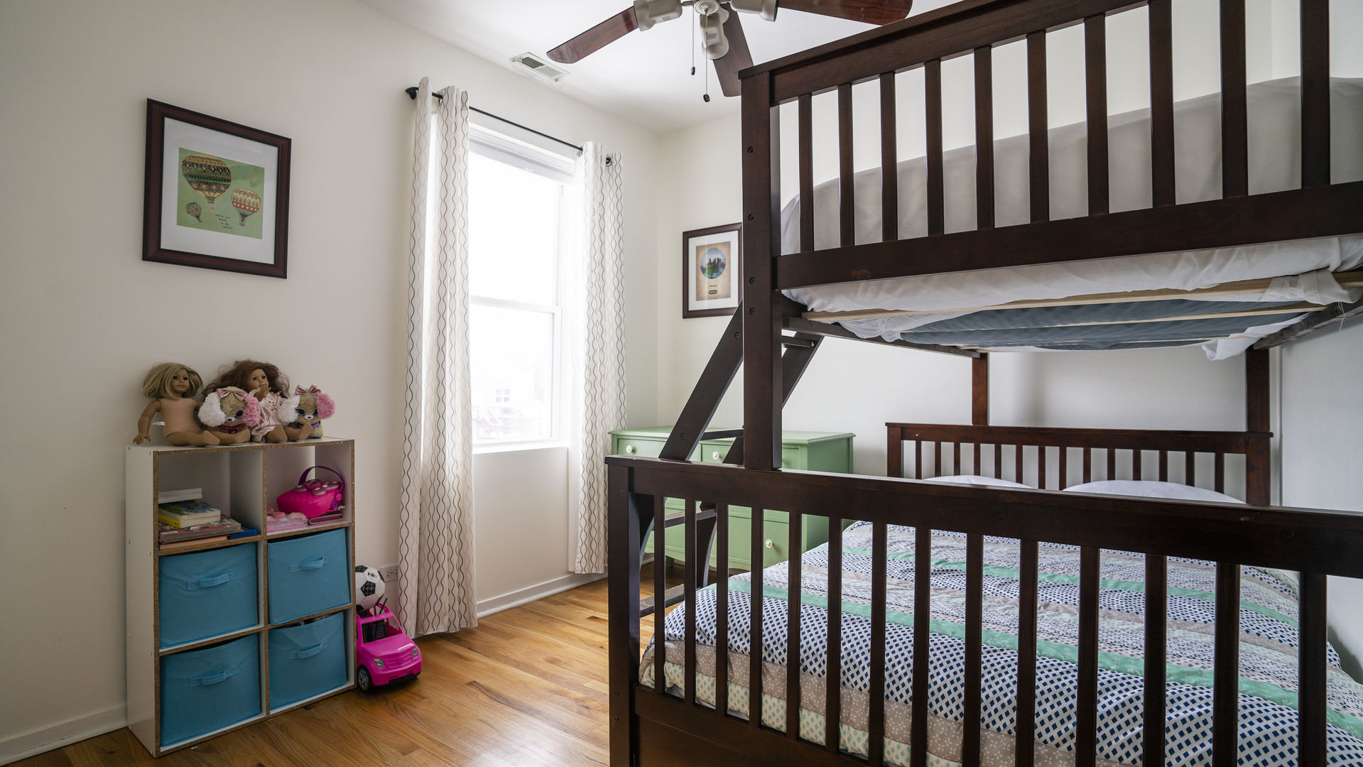 4660 North Spaulding Avenue, Unit 3 Chicago, IL 60625 - Photo 14 of 29 a view of hallway with wooden floor and stairs