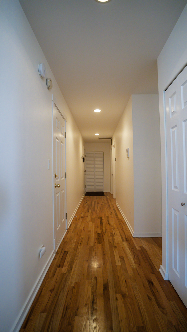 4660 North Spaulding Avenue, Unit 3 Chicago, IL 60625 - Photo 27 of 29 a view of empty room