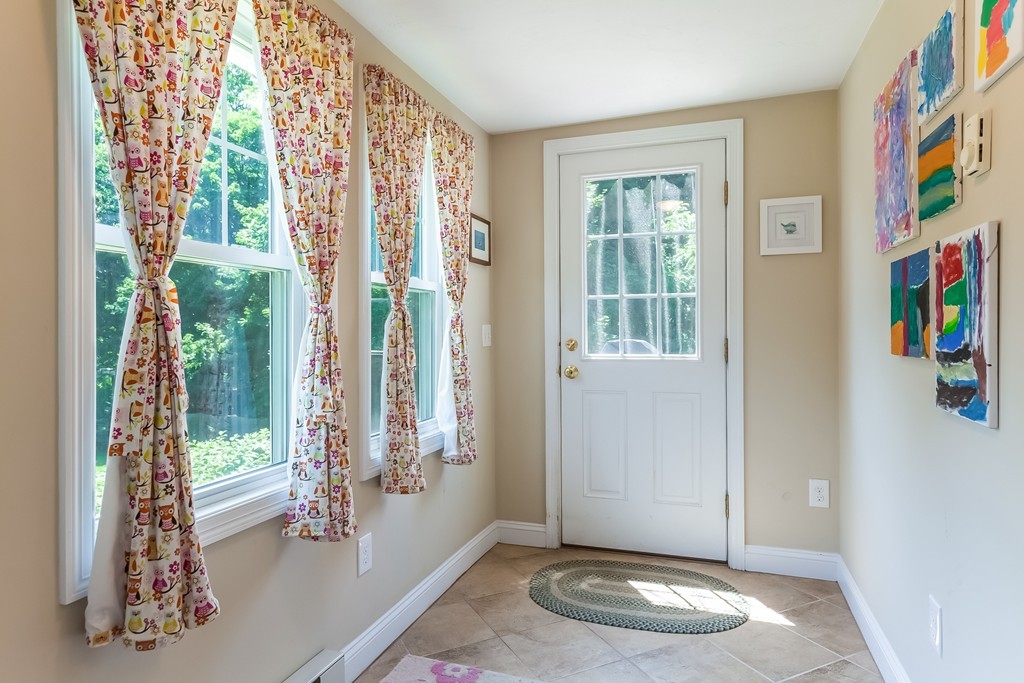 9 Harrison Street Maynard, MA 01754 - Photo 11 of 21 Gallery Image 11