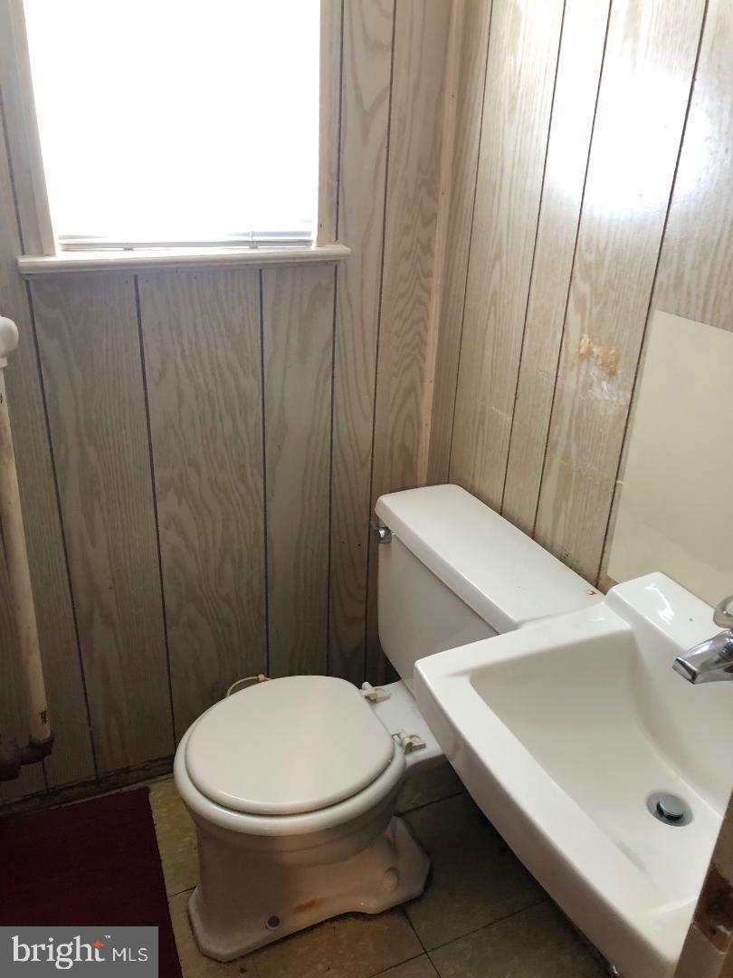 12014 Covert Road Philadelphia, PA 19154 - Photo 12 of 15 Powder Room basement