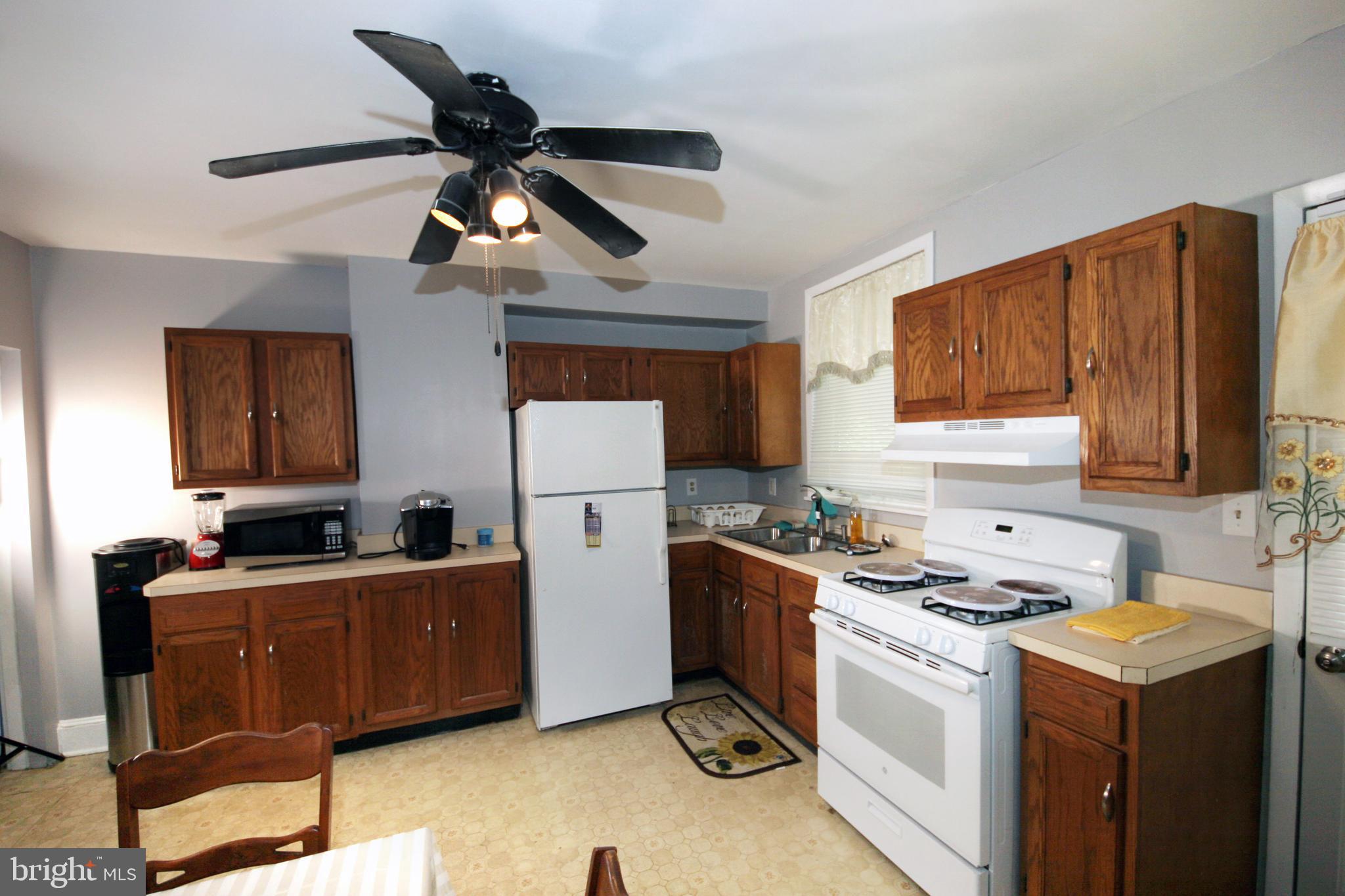 3509 Harford Road Baltimore, MD 21218 - Photo 14 of 40