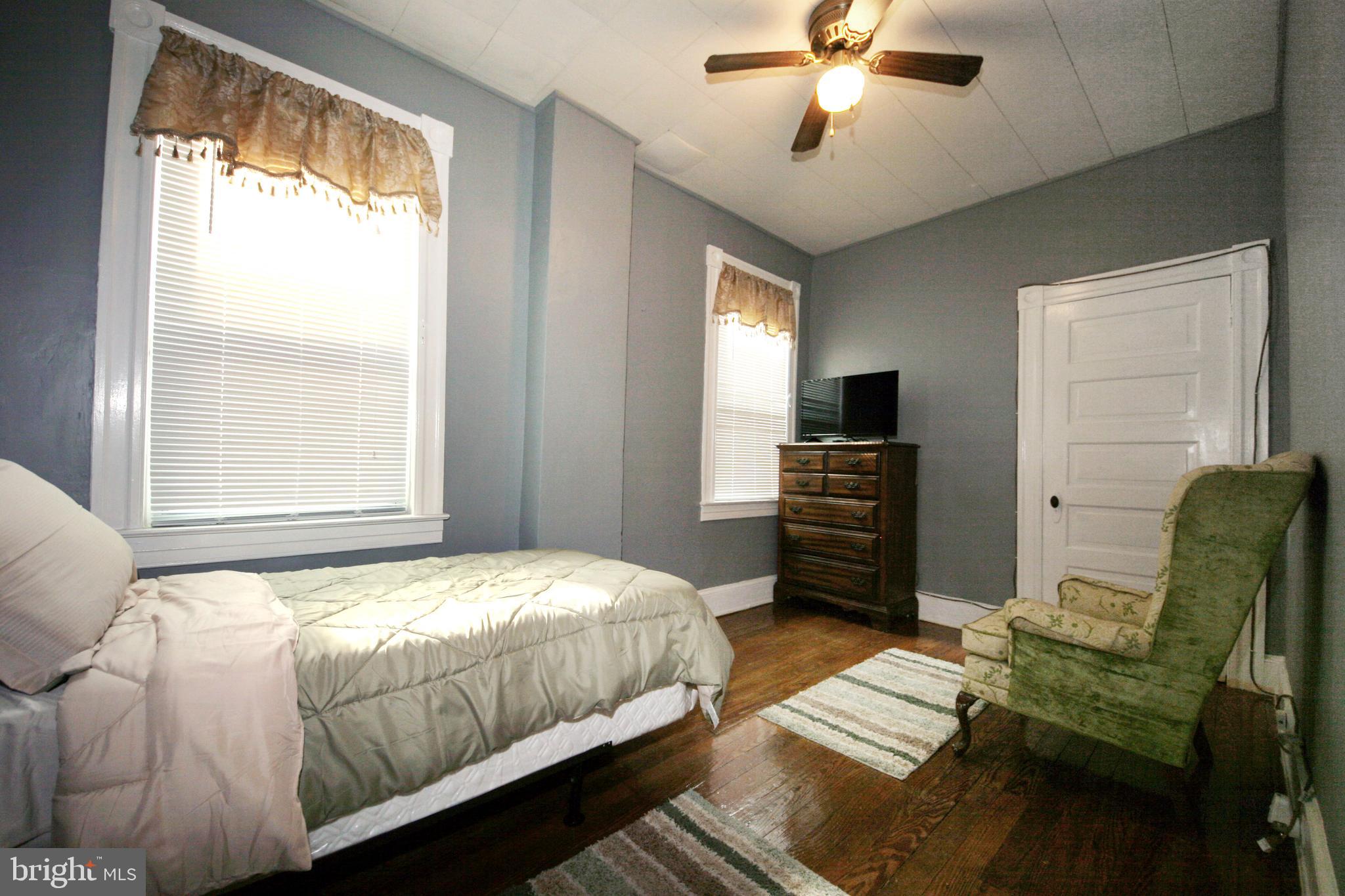 3509 Harford Road Baltimore, MD 21218 - Photo 23 of 40