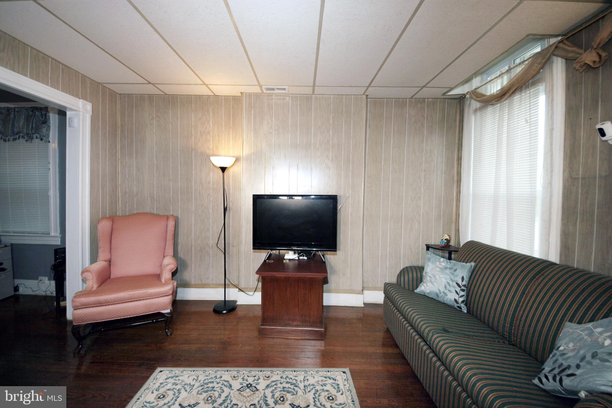 3509 Harford Road Baltimore, MD 21218 - Photo 5 of 40