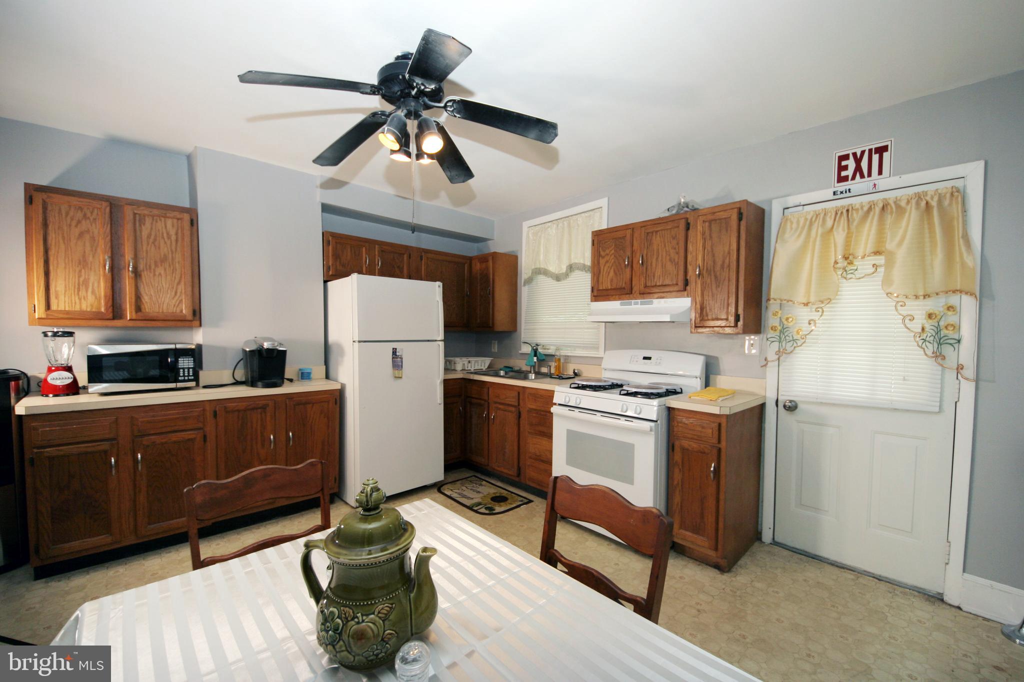 3509 Harford Road Baltimore, MD 21218 - Photo 9 of 40