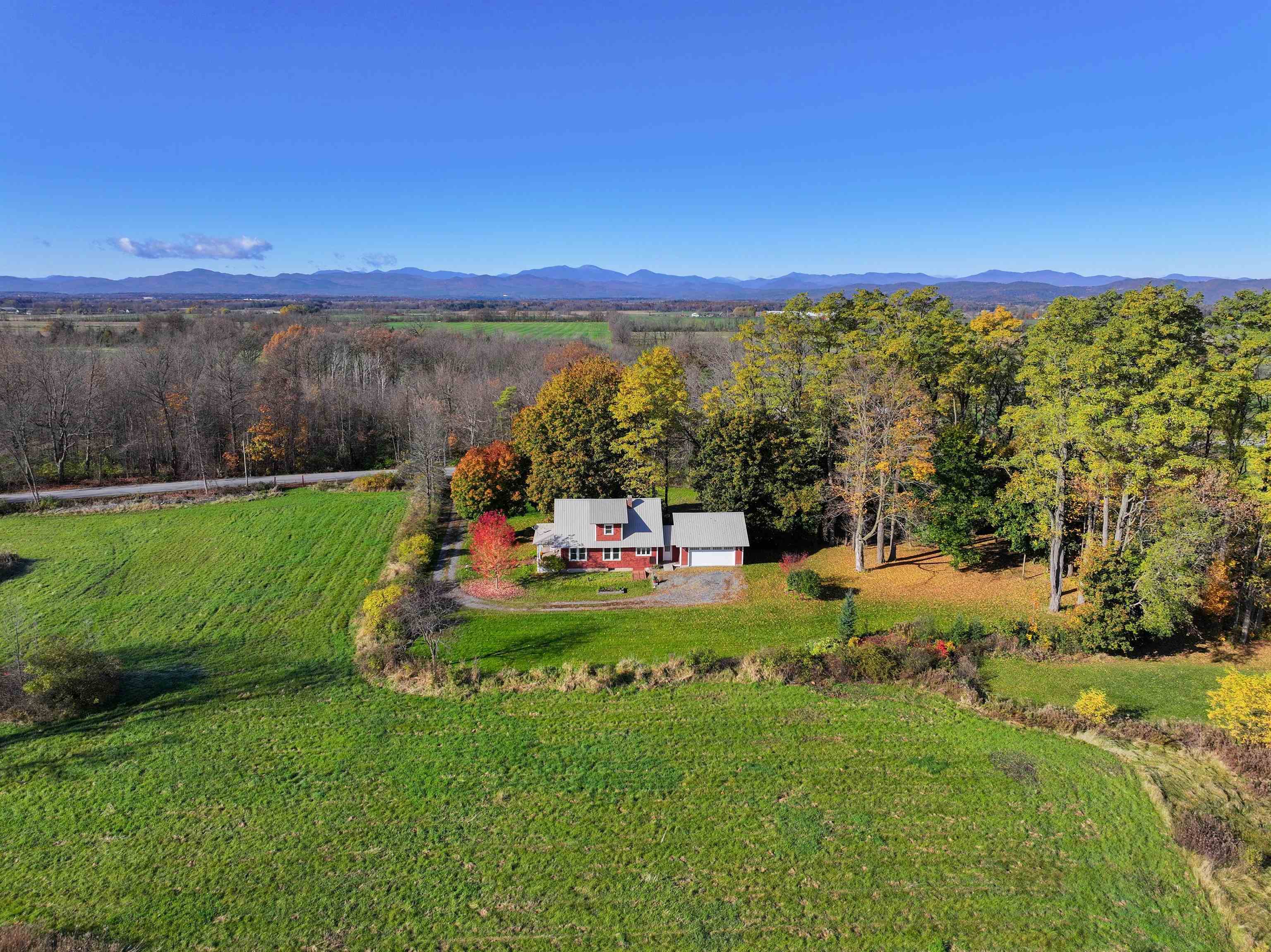 986 Botsford Road Ferrisburgh, VT 05456 - Photo 25 of 36