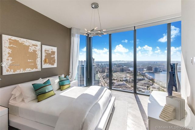 $3,750,000 | 18555 Collins Avenue, Unit 5003, Sunny Isles Beach, FL 33160
