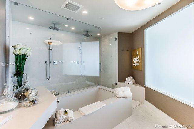 $3,750,000 | 18555 Collins Avenue, Unit 5003, Sunny Isles Beach, FL 33160