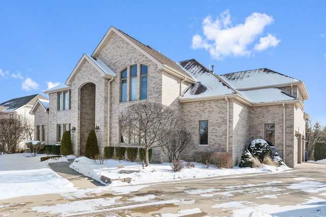 6822 Fieldstone Drive Burr Ridge, IL 60527 - Photo 1 of 19
