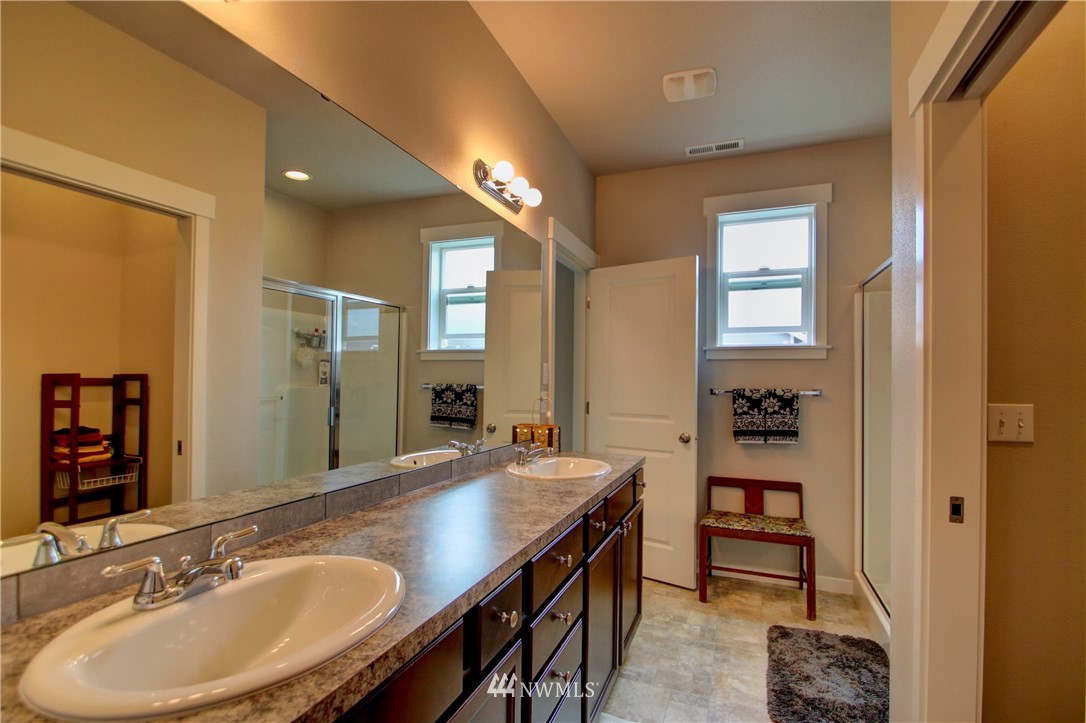 4024 McLaughlin Road Mount Vernon, WA 98273 - Photo 27 of 38 Gallery Image 27