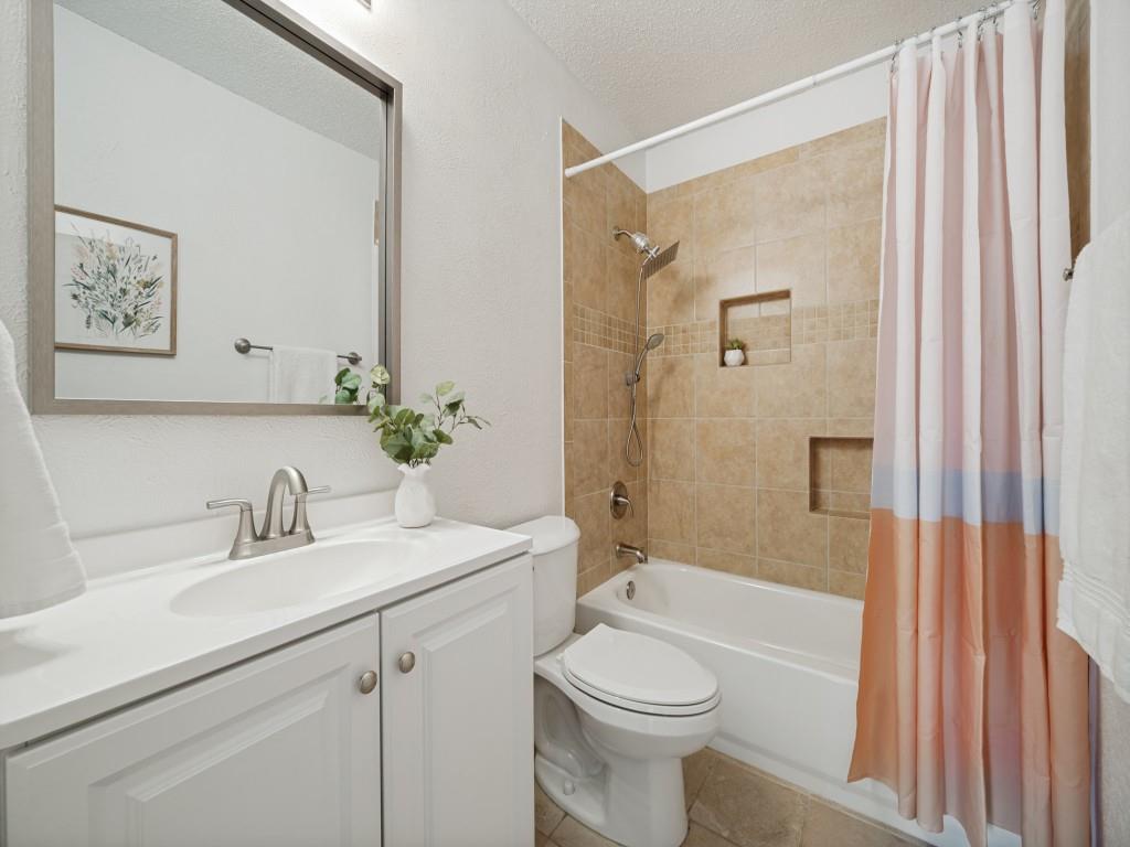 4615 Cherokee Path Carrollton, TX 75010 - Photo 16 of 20