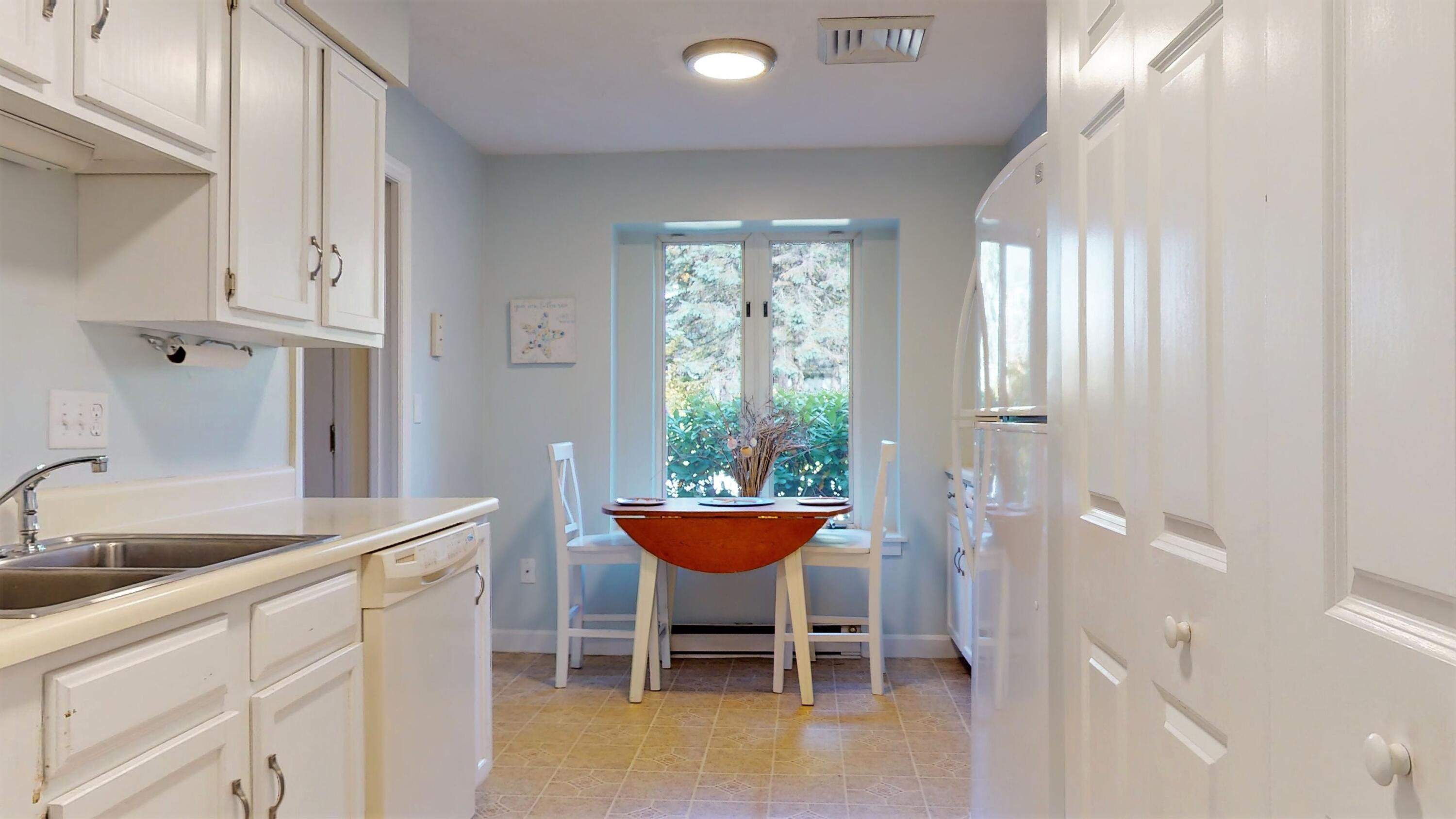 2 Cammock Road, Unit 2 Scarborough, ME 04074 - Photo 12 of 42 Eat In Kitchen