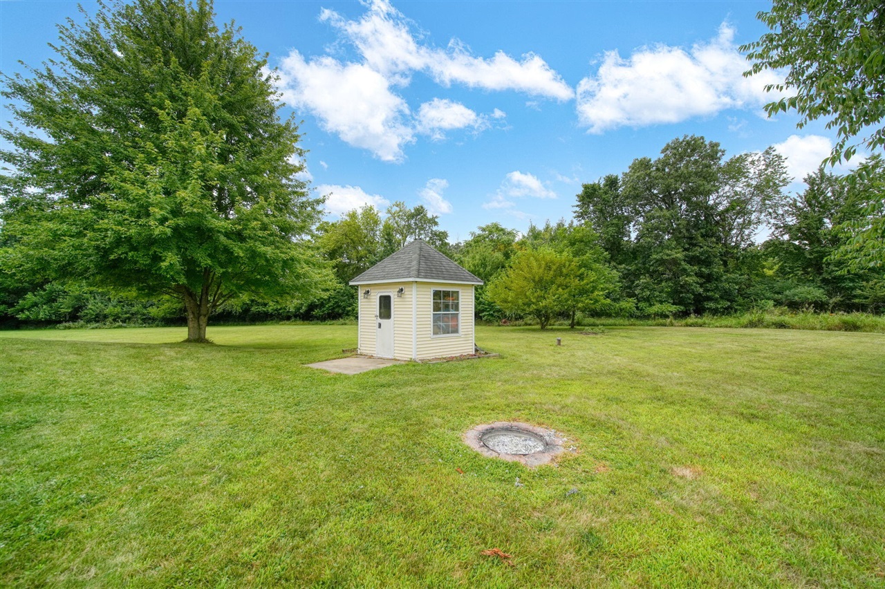1298 East Carleton Road Adrian, MI 49221 - Photo 40 of 56