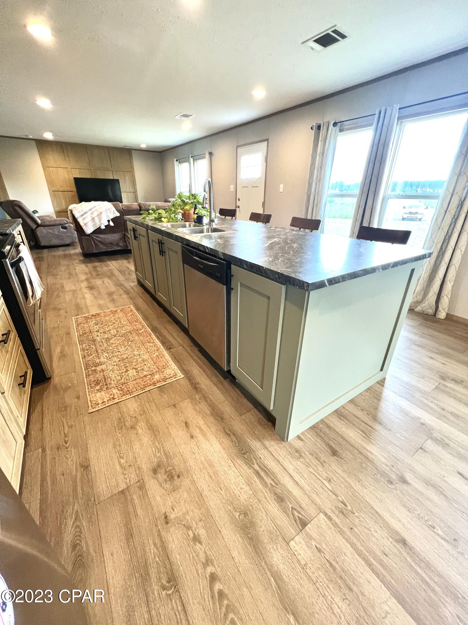 6255 Tower Road Bascom, FL 32423 - Photo 23 of 57