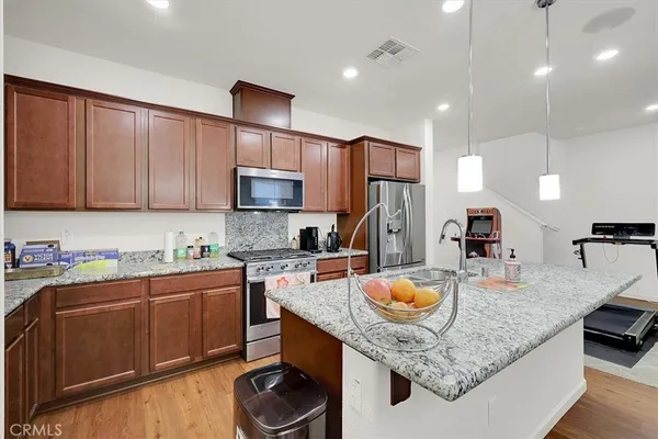 $560,000 | 9925 Del Surf Lane, Elk Grove, CA 95757