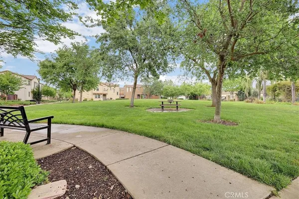$560,000 | 9925 Del Surf Lane, Elk Grove, CA 95757