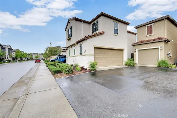 $560,000 | 9925 Del Surf Lane, Elk Grove, CA 95757