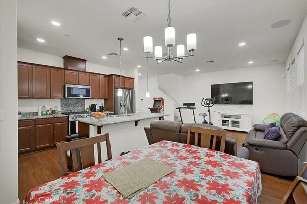 $560,000 | 9925 Del Surf Lane, Elk Grove, CA 95757