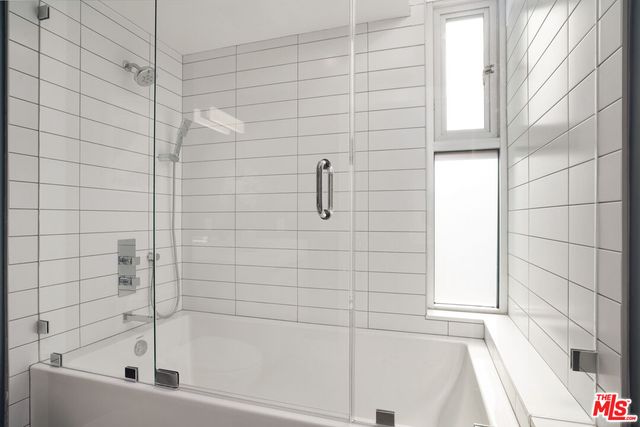 $4,995 | 8210 Fountain Avenue, Unit 102, West Hollywood, CA 90046