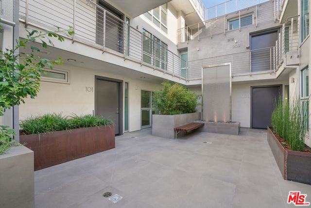 $4,995 | 8210 Fountain Avenue, Unit 102, West Hollywood, CA 90046
