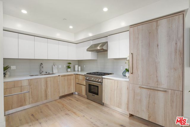 $4,995 | 8210 Fountain Avenue, Unit 102, West Hollywood, CA 90046