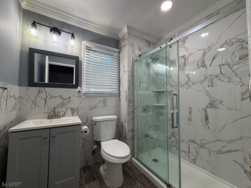 180 Littleton Road East Parsippany, NJ 07054 - Photo 3 of 18 Gallery Image 3