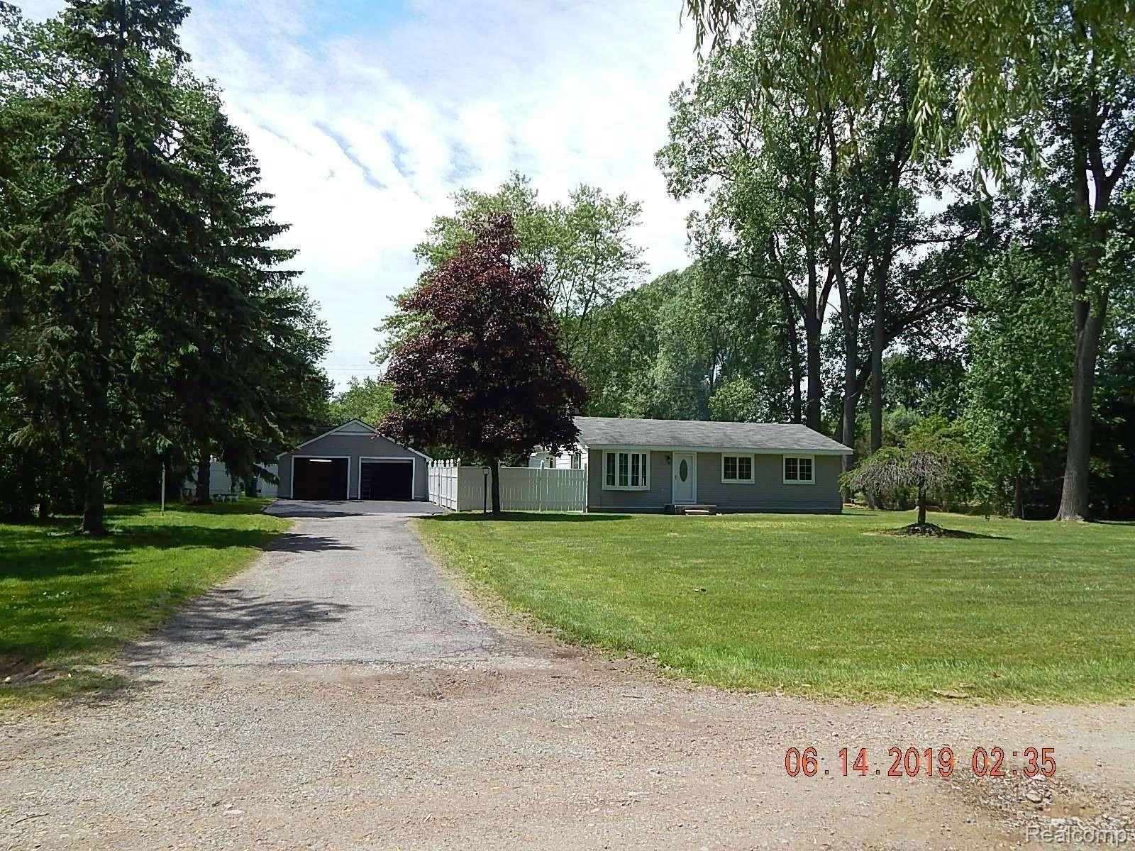 19222 Sylvia Road Romulus, MI 48174 - Photo 2 of 45 front good.JPG