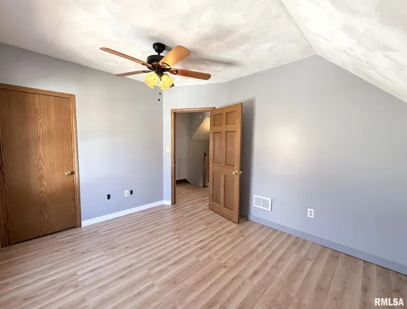 $159,900 | 696 North Academy Street, Galesburg, IL 61401