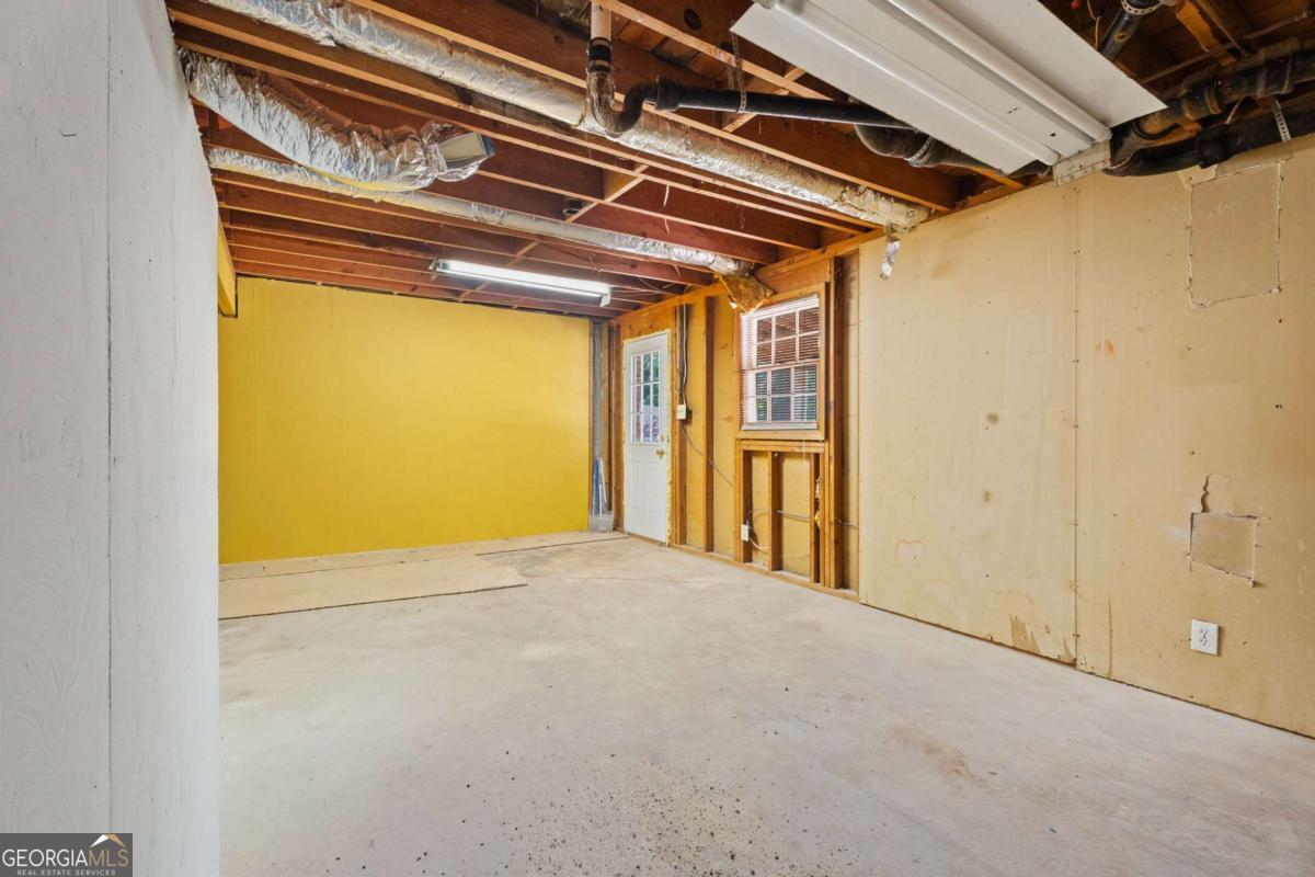 865 Old Tucker Road Stone Mountain, GA 30087 - Photo 39 of 57