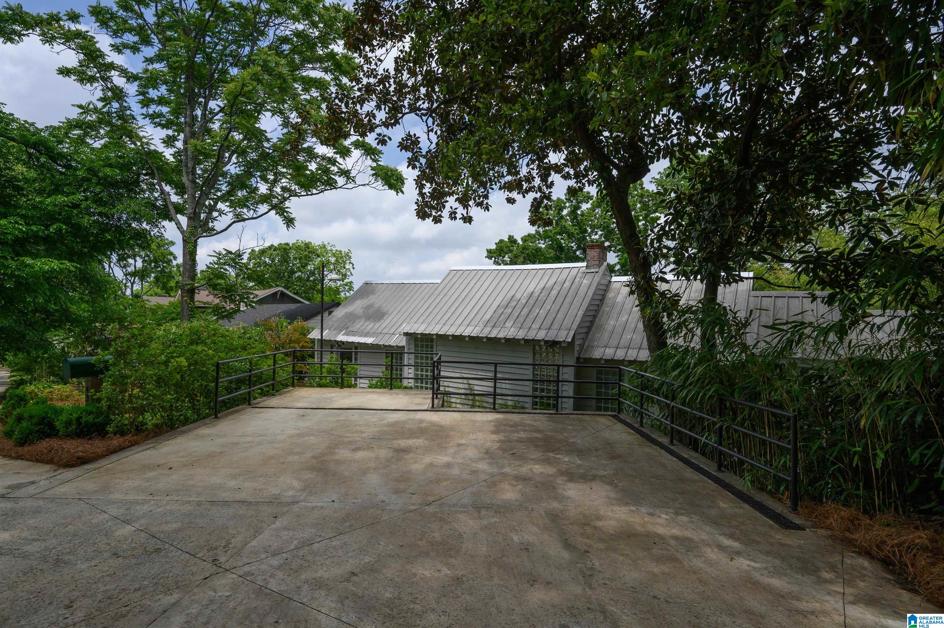 4350 Cliff Road Birmingham, AL 35222 - Photo 7 of 59