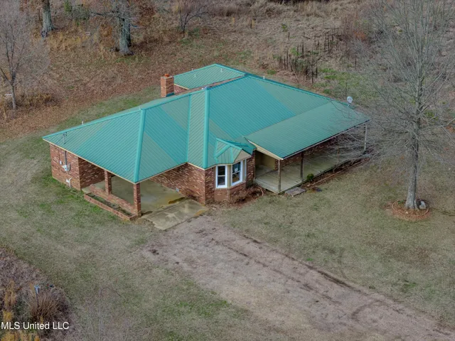 $150,000 | 616 West Old Highway, Holly Springs, MS 38635