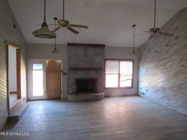 $150,000 | 616 West Old Highway, Holly Springs, MS 38635