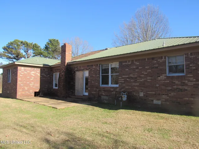 $150,000 | 616 West Old Highway, Holly Springs, MS 38635