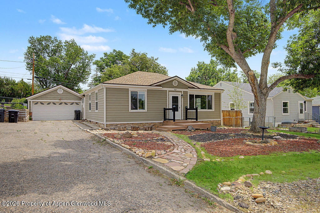 929 Ranney Street Craig, CO 81625 - Photo 2 of 56 929RanneySt--4-2