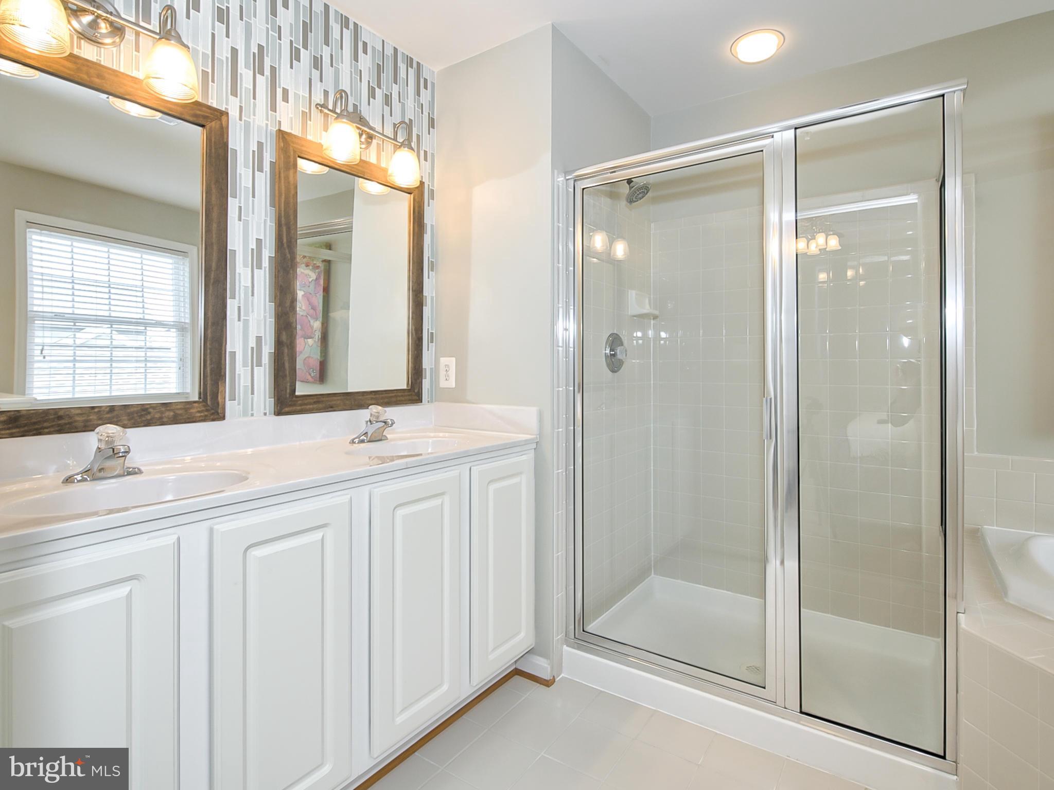 3907 Addison Woods Road Frederick, MD 21704 - Photo 15 of 30 Bath (Master)