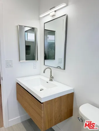 $1,995 | 3744 Westwood Boulevard, Unit 7, Los Angeles, CA 90034