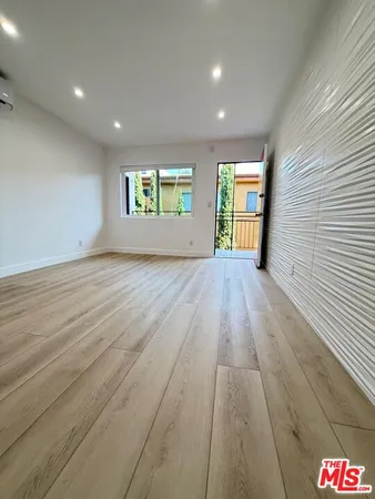 $1,995 | 3744 Westwood Boulevard, Unit 7, Los Angeles, CA 90034