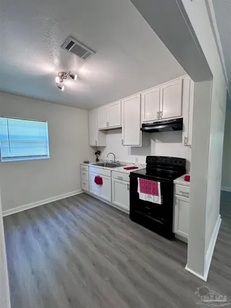 $1,300 | 409 Belmont Avenue, Cantonment, FL 32533