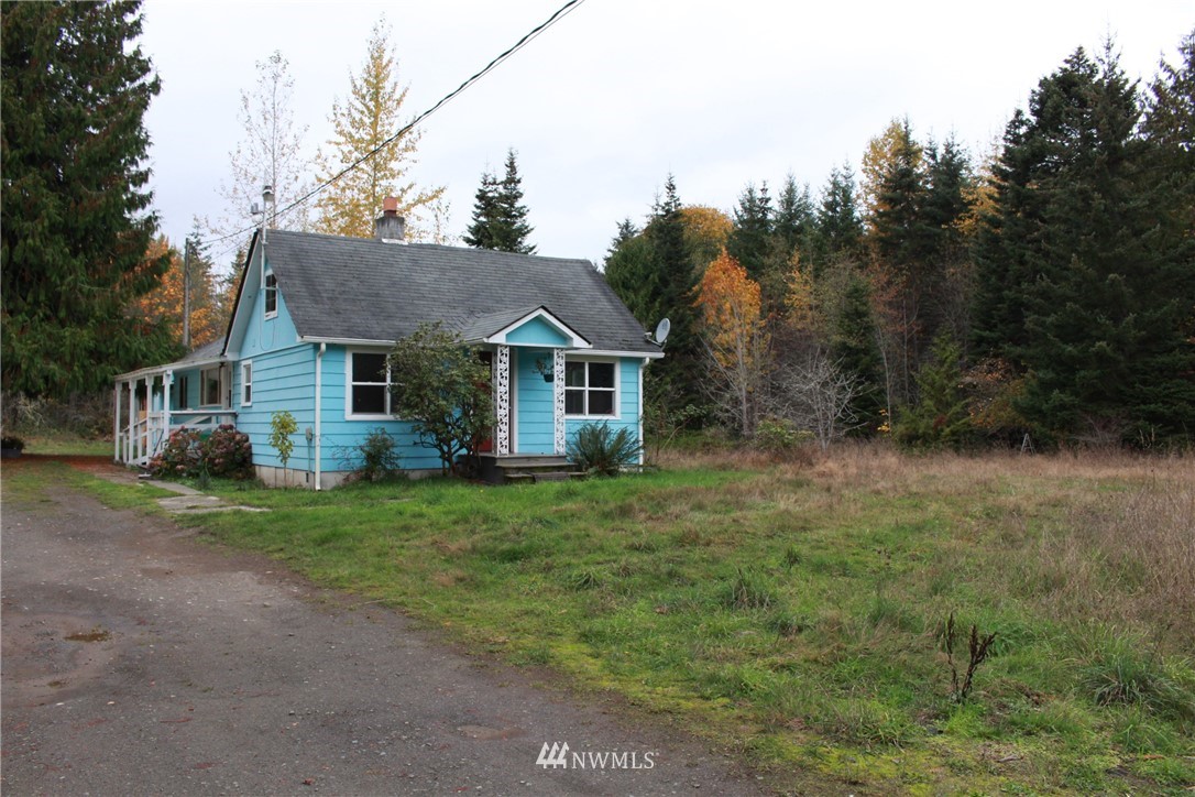 1085 Lower Elwha Road Port Angeles, WA 98363 - Photo 1 of 18 Gallery Image 1