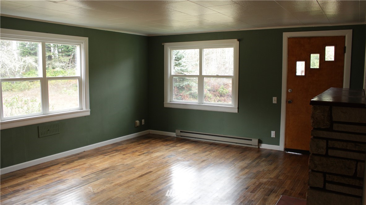1085 Lower Elwha Road Port Angeles, WA 98363 - Photo 9 of 18 Gallery Image 9