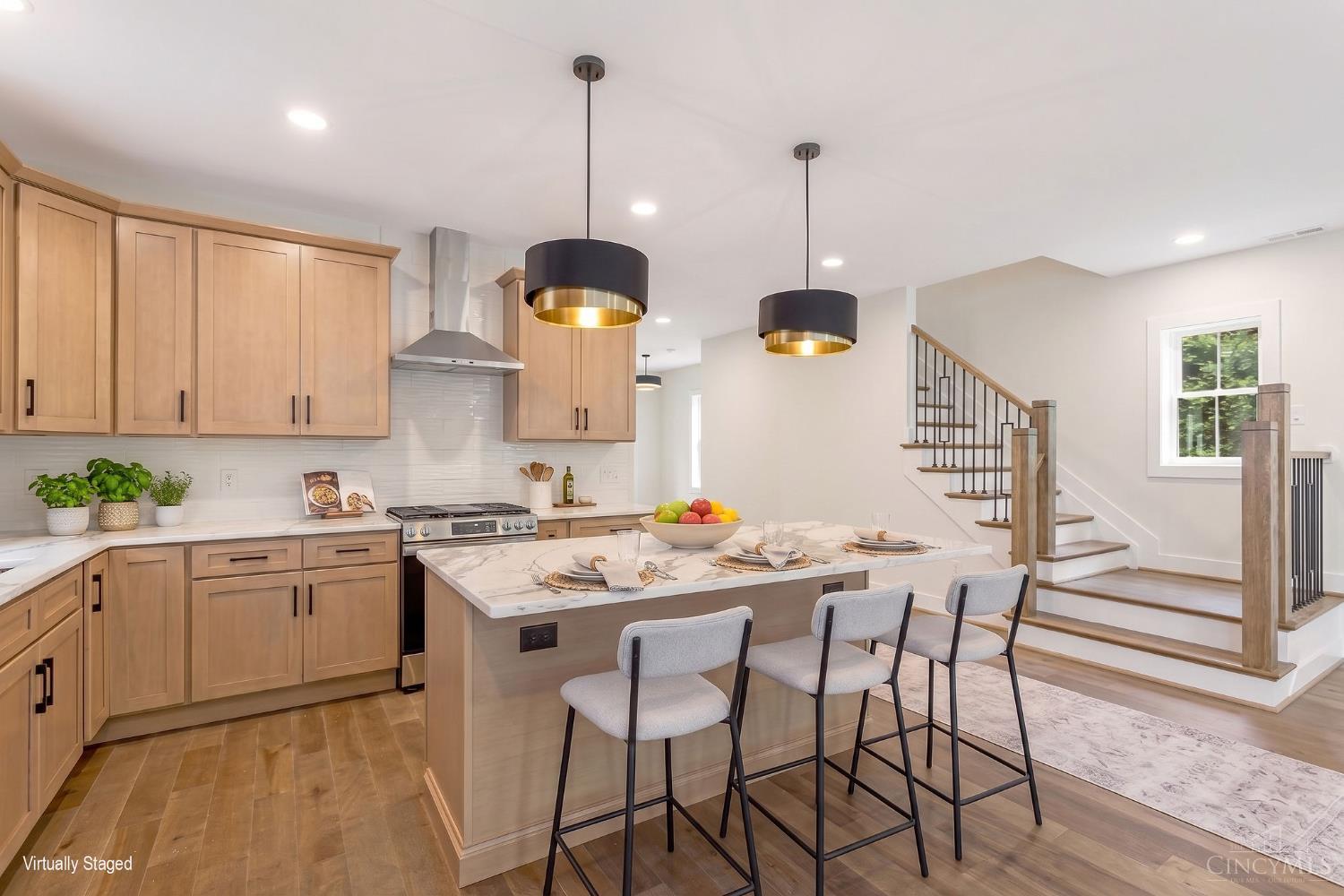 6845 East Frk Road Cincinnati, OH 45227 - Photo 6 of 18 Gallery Image 6