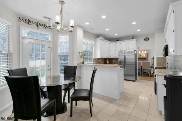 $959,000 | 9 Hartley Lane, Bernards, NJ 07920
