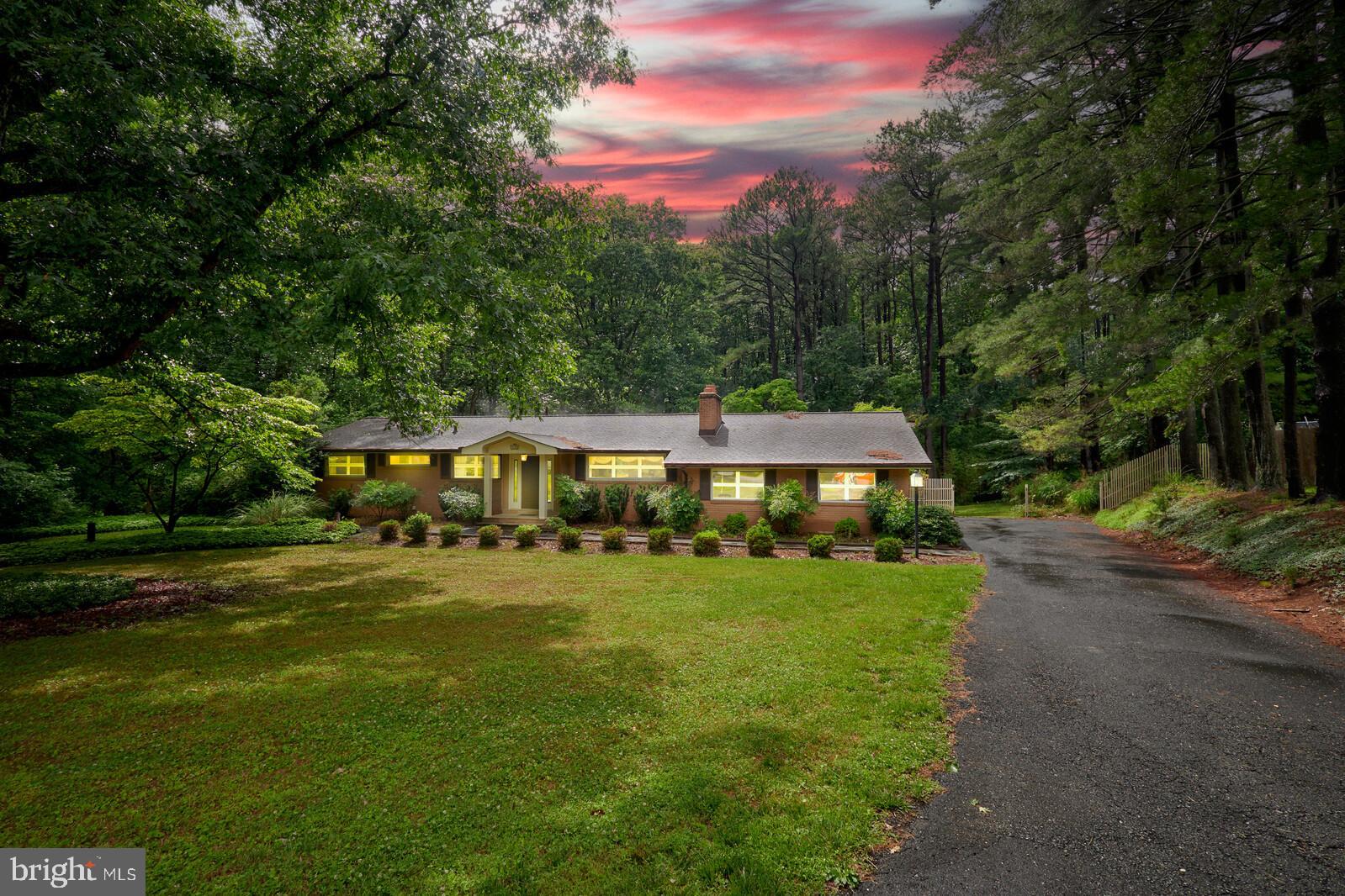 8300 Kingsgate Road Potomac, MD 20854 - Photo 1 of 51 All Brick Gorgeous Lot