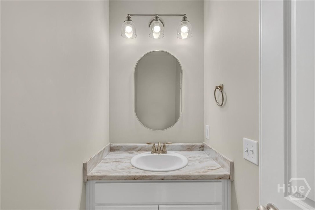 39 Travis Street, Unit A Savannah, GA 31406 - Photo 12 of 26