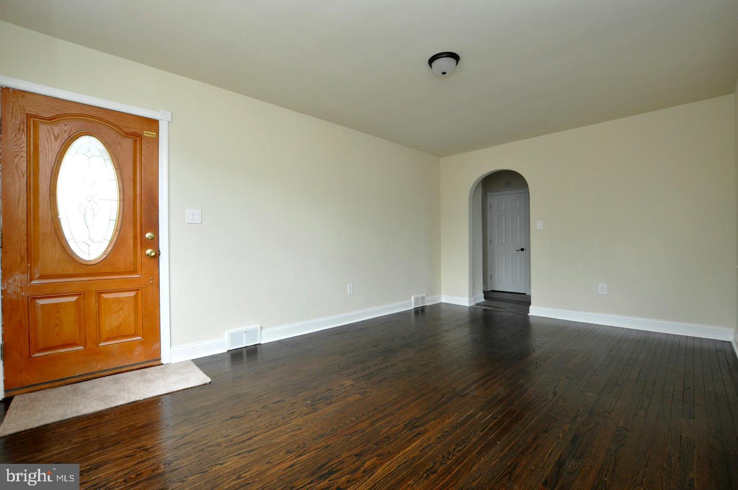 507 Howard Street Riverside, NJ 08075 - Photo 12 of 22